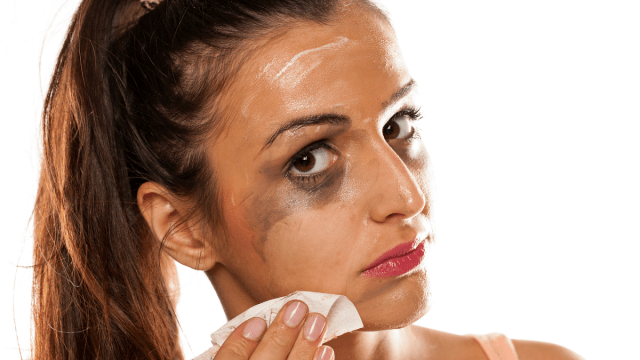 Islak Makyaj Nedir? Nasıl Yapılır?