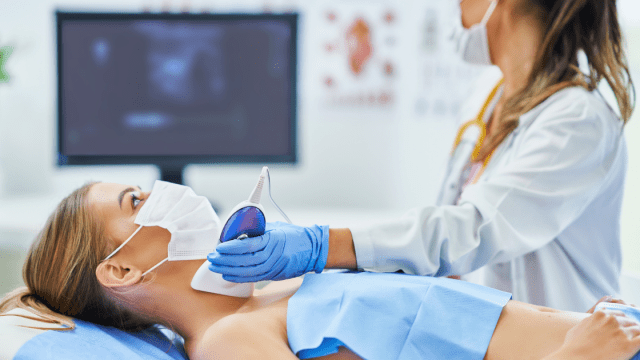 Hashimoto Tiroiditi: Belirtileri, Tedavisi ve Yönetimi