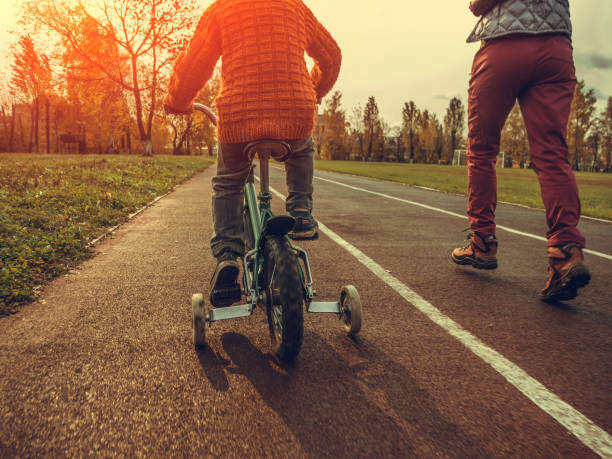 Çocuklara Bisiklet Sürmeyi Öğretirken Nelere Dikkat Edilmelidir?