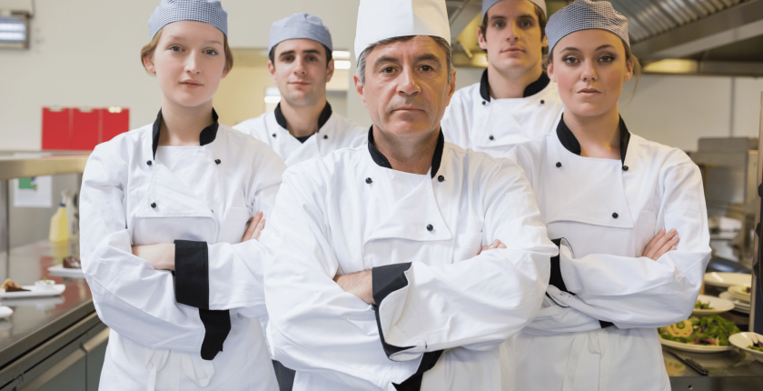 Profesyonel Mutfaklardaki Hiyerarşi ve İşleyişi