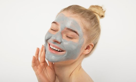 Yaşlılık Belirtilerini Azaltan Maske Tarifleri