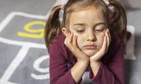 Çocuklarda Kaygı Bozukluğunun Sebepleri, Belirtileri ve Etkili Çözüm Yolları Nelerdir
