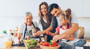 Evde Eğlenceli Vakit Geçirmenin En Güzel Yolları